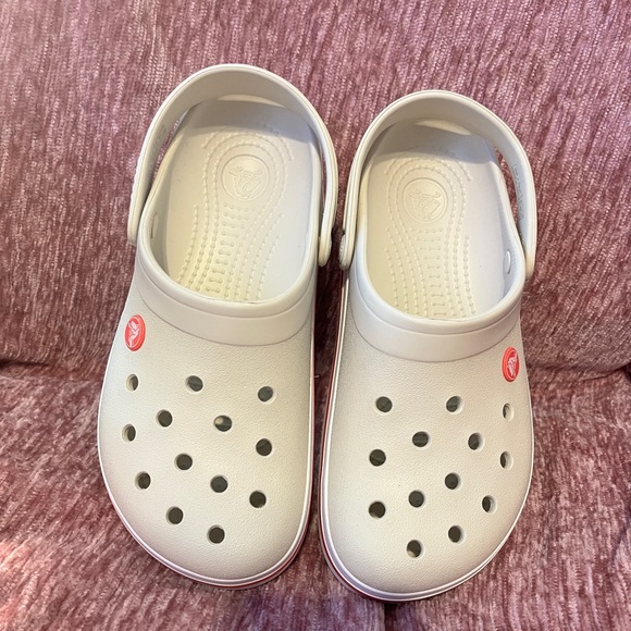 Brand new Crocs - Picture 1 of 4